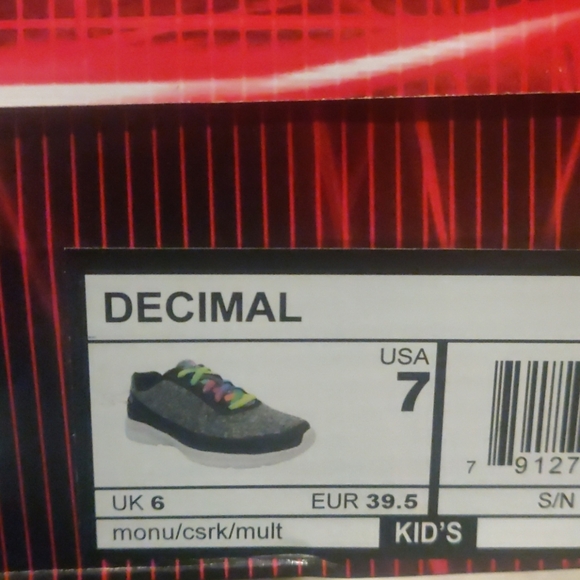 Girl's Fila, Decimal Monument Sneakers - Picture 9 of 9